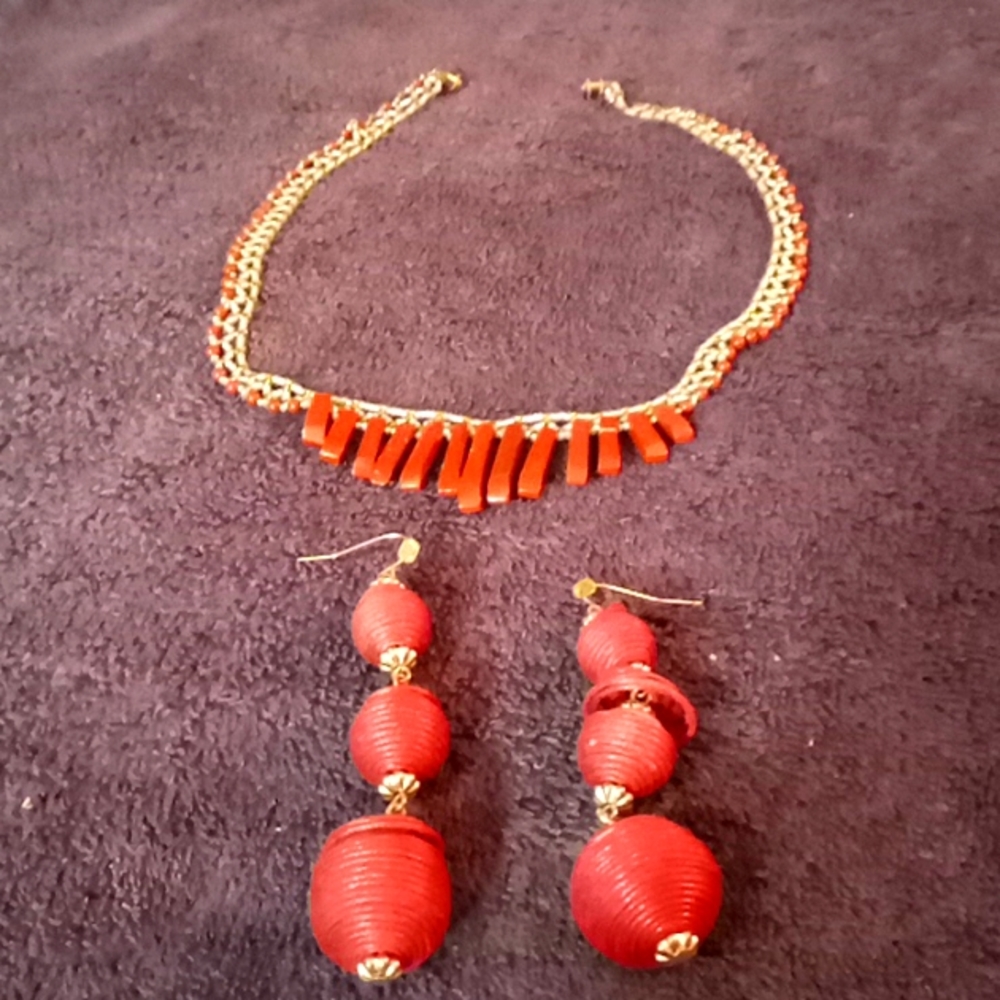 Necklace,matching earrings. Gold plated metal w cubic zirconia w red beads 15.5"